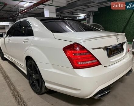 Білий Мерседес С Клас, об'ємом двигуна 1.99 л та пробігом 229 тис. км за 16500 $, фото 12 на Automoto.ua