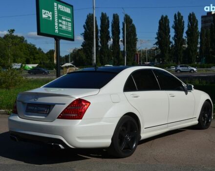 Білий Мерседес С Клас, об'ємом двигуна 4.7 л та пробігом 227 тис. км за 16500 $, фото 4 на Automoto.ua