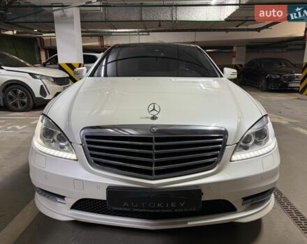 Білий Мерседес С Клас, об'ємом двигуна 1.99 л та пробігом 229 тис. км за 16500 $, фото 4 на Automoto.ua