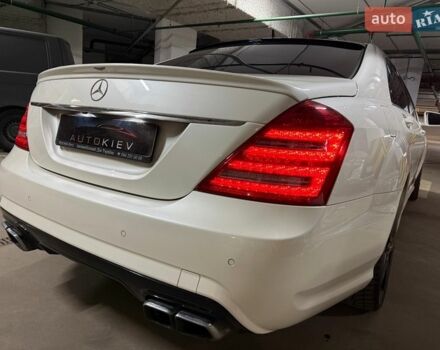 Білий Мерседес С Клас, об'ємом двигуна 1.99 л та пробігом 229 тис. км за 16500 $, фото 16 на Automoto.ua