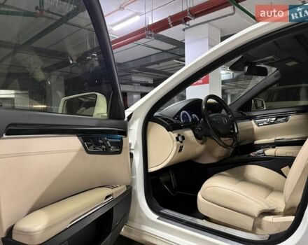 Білий Мерседес С Клас, об'ємом двигуна 1.99 л та пробігом 229 тис. км за 16500 $, фото 23 на Automoto.ua