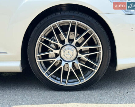 Белый Мерседес С Класс, объемом двигателя 4.66 л и пробегом 209 тыс. км за 19800 $, фото 12 на Automoto.ua