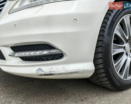Белый Мерседес С Класс, объемом двигателя 3 л и пробегом 305 тыс. км за 23500 $, фото 6 на Automoto.ua