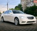 Білий Мерседес С Клас, об'ємом двигуна 4.7 л та пробігом 133 тис. км за 18999 $, фото 1 на Automoto.ua