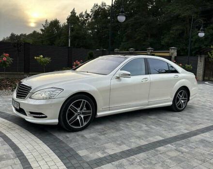 Мерседес С Класс 2013 в Львове на Automoto.ua Белый Мерседес С Класс, объемом двигателя 4.66 л и пробегом 221 тыс. км за 25000 $, фото 2 на Automoto.ua