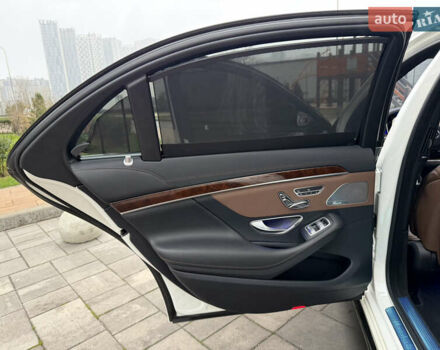 Белый Мерседес С Класс, объемом двигателя 4.7 л и пробегом 187 тыс. км за 34700 $, фото 20 на Automoto.ua