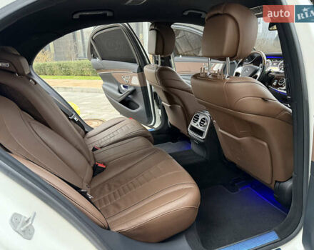 Белый Мерседес С Класс, объемом двигателя 4.7 л и пробегом 187 тыс. км за 34700 $, фото 27 на Automoto.ua