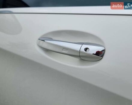 Белый Мерседес С Класс, объемом двигателя 4.66 л и пробегом 187 тыс. км за 36500 $, фото 19 на Automoto.ua