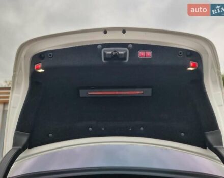 Белый Мерседес С Класс, объемом двигателя 4.66 л и пробегом 187 тыс. км за 36500 $, фото 39 на Automoto.ua