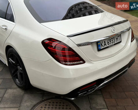 Белый Мерседес С Класс, объемом двигателя 4.7 л и пробегом 187 тыс. км за 34700 $, фото 11 на Automoto.ua