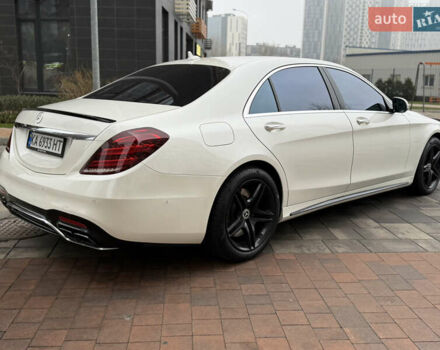 Белый Мерседес С Класс, объемом двигателя 4.7 л и пробегом 187 тыс. км за 34700 $, фото 7 на Automoto.ua