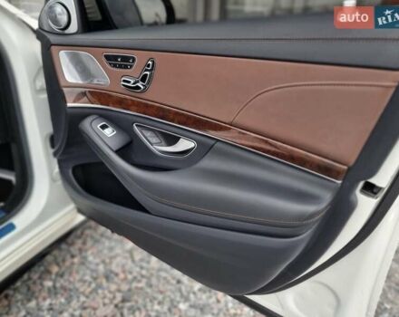 Белый Мерседес С Класс, объемом двигателя 4.66 л и пробегом 187 тыс. км за 36500 $, фото 78 на Automoto.ua