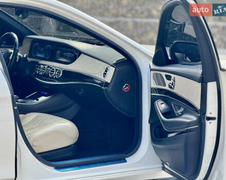 Білий Мерседес С Клас, об'ємом двигуна 2.99 л та пробігом 305 тис. км за 27000 $, фото 26 на Automoto.ua