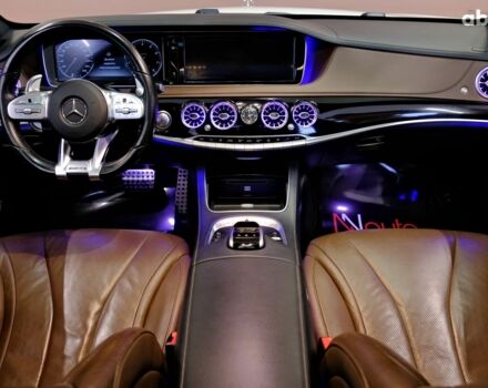 Белый Мерседес С Класс, объемом двигателя 4.7 л и пробегом 163 тыс. км за 27900 $, фото 6 на Automoto.ua