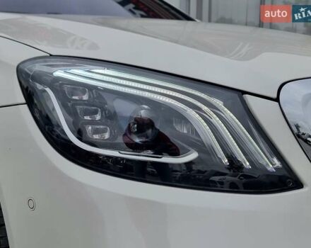 Белый Мерседес С Класс, объемом двигателя 4.66 л и пробегом 187 тыс. км за 36500 $, фото 4 на Automoto.ua