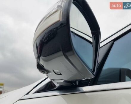 Белый Мерседес С Класс, объемом двигателя 4.66 л и пробегом 187 тыс. км за 36500 $, фото 24 на Automoto.ua