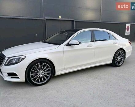 Белый Мерседес С Класс, объемом двигателя 4.66 л и пробегом 84 тыс. км за 42000 $, фото 4 на Automoto.ua