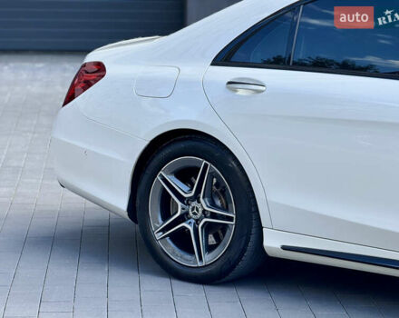 Білий Мерседес С Клас, об'ємом двигуна 2.99 л та пробігом 305 тис. км за 27000 $, фото 9 на Automoto.ua