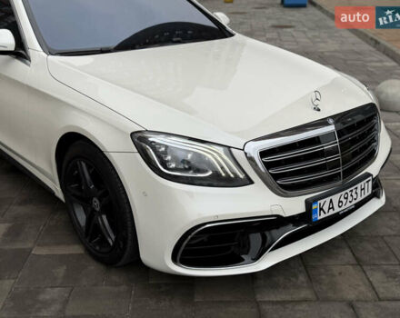 Белый Мерседес С Класс, объемом двигателя 4.7 л и пробегом 187 тыс. км за 34700 $, фото 5 на Automoto.ua
