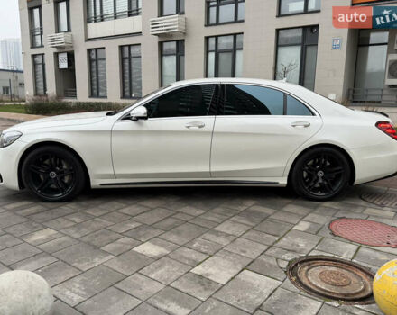 Белый Мерседес С Класс, объемом двигателя 4.7 л и пробегом 187 тыс. км за 34700 $, фото 2 на Automoto.ua