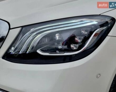 Белый Мерседес С Класс, объемом двигателя 4.66 л и пробегом 187 тыс. км за 36500 $, фото 6 на Automoto.ua