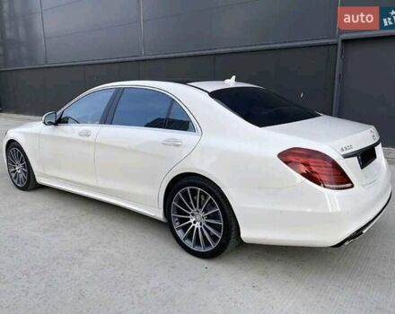 Белый Мерседес С Класс, объемом двигателя 4.66 л и пробегом 84 тыс. км за 42000 $, фото 3 на Automoto.ua