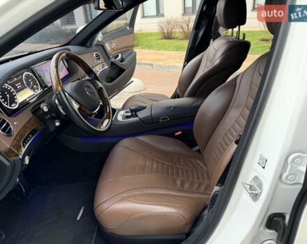 Белый Мерседес С Класс, объемом двигателя 4.7 л и пробегом 187 тыс. км за 34700 $, фото 18 на Automoto.ua