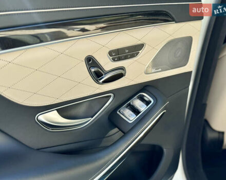 Білий Мерседес С Клас, об'ємом двигуна 2.99 л та пробігом 305 тис. км за 27000 $, фото 33 на Automoto.ua