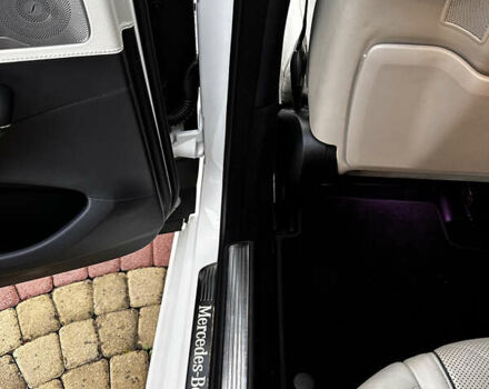 Мерседес С Класс 2015 в Хусте на Automoto.ua Белый Мерседес С Класс, объемом двигателя 3 л и пробегом 170 тыс. км за 35000 $, фото 41 на Automoto.ua