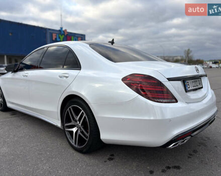 Белый Мерседес С Класс, объемом двигателя 2.99 л и пробегом 167 тыс. км за 50000 $, фото 2 на Automoto.ua