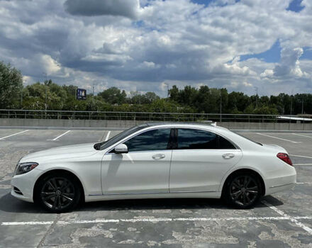 Белый Мерседес С Класс, объемом двигателя 4.7 л и пробегом 155 тыс. км за 30900 $, фото 4 на Automoto.ua