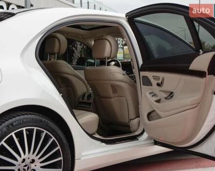 Білий Мерседес С Клас, об'ємом двигуна 4.7 л та пробігом 165 тис. км за 54500 $, фото 31 на Automoto.ua