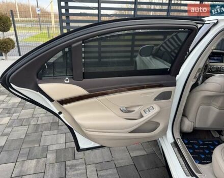 Белый Мерседес С Класс, объемом двигателя 3 л и пробегом 153 тыс. км за 36500 $, фото 23 на Automoto.ua