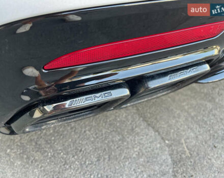 Білий Мерседес С Клас, об'ємом двигуна 5.46 л та пробігом 150 тис. км за 61000 $, фото 47 на Automoto.ua