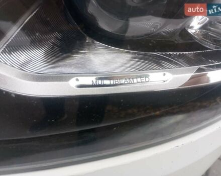 Белый Мерседес С Класс, объемом двигателя 3 л и пробегом 153 тыс. км за 37500 $, фото 5 на Automoto.ua