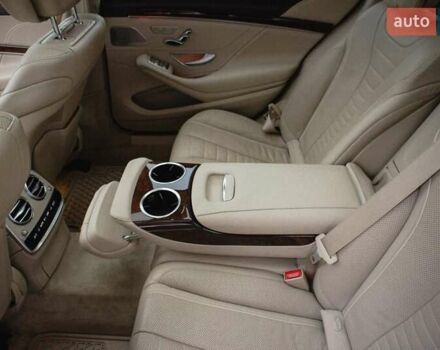 Білий Мерседес С Клас, об'ємом двигуна 4.7 л та пробігом 165 тис. км за 54500 $, фото 37 на Automoto.ua