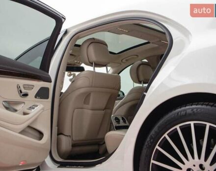 Білий Мерседес С Клас, об'ємом двигуна 4.7 л та пробігом 165 тис. км за 54500 $, фото 34 на Automoto.ua