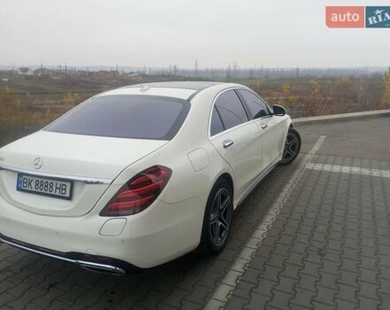 Белый Мерседес С Класс, объемом двигателя 3 л и пробегом 153 тыс. км за 37500 $, фото 9 на Automoto.ua