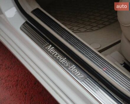 Білий Мерседес С Клас, об'ємом двигуна 4.7 л та пробігом 165 тис. км за 54500 $, фото 57 на Automoto.ua