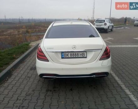 Белый Мерседес С Класс, объемом двигателя 3 л и пробегом 153 тыс. км за 37500 $, фото 8 на Automoto.ua