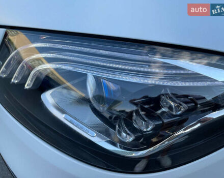 Білий Мерседес С Клас, об'ємом двигуна 5.46 л та пробігом 150 тис. км за 61000 $, фото 44 на Automoto.ua