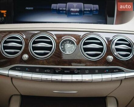 Білий Мерседес С Клас, об'ємом двигуна 4.7 л та пробігом 165 тис. км за 54500 $, фото 49 на Automoto.ua