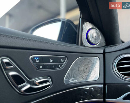 Білий Мерседес С Клас, об'ємом двигуна 5.46 л та пробігом 150 тис. км за 61000 $, фото 38 на Automoto.ua