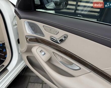 Белый Мерседес С Класс, объемом двигателя 3 л и пробегом 153 тыс. км за 36500 $, фото 35 на Automoto.ua