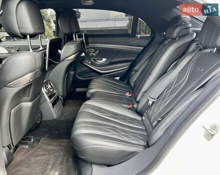 Белый Мерседес С Класс, объемом двигателя 5.46 л и пробегом 64 тыс. км за 67999 $, фото 29 на Automoto.ua