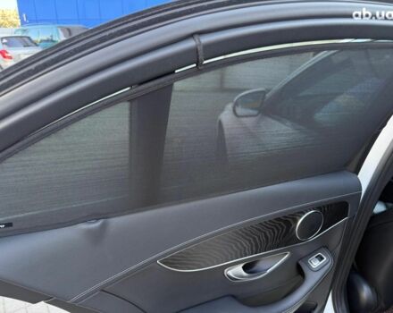 Білий Мерседес С Клас, об'ємом двигуна 2.2 л та пробігом 112 тис. км за 23990 $, фото 12 на Automoto.ua