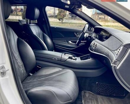 Белый Мерседес С Класс, объемом двигателя 5.46 л и пробегом 64 тыс. км за 67999 $, фото 45 на Automoto.ua