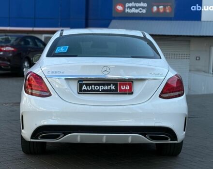 Білий Мерседес С Клас, об'ємом двигуна 2.2 л та пробігом 112 тис. км за 23990 $, фото 8 на Automoto.ua
