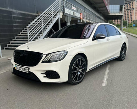 Белый Мерседес С Класс, объемом двигателя 2.99 л и пробегом 99 тыс. км за 49999 $, фото 3 на Automoto.ua