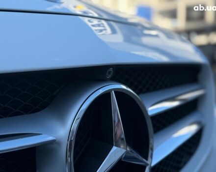 Білий Мерседес С Клас, об'ємом двигуна 2.2 л та пробігом 112 тис. км за 23990 $, фото 4 на Automoto.ua